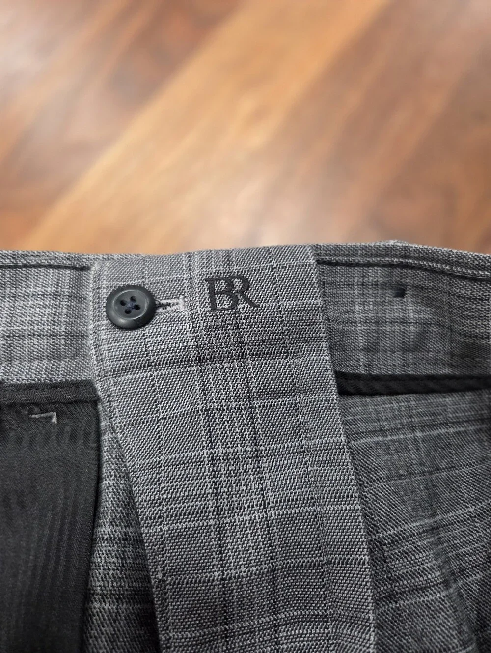 Banana Republic Grayson Slim Tapered Gray Plaid Dress Pants Size 30 X 32
